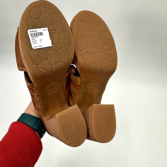 KORK EASE New without Box Haya Heels in Tan Camel Suede // 11 - Picture 8 of 12